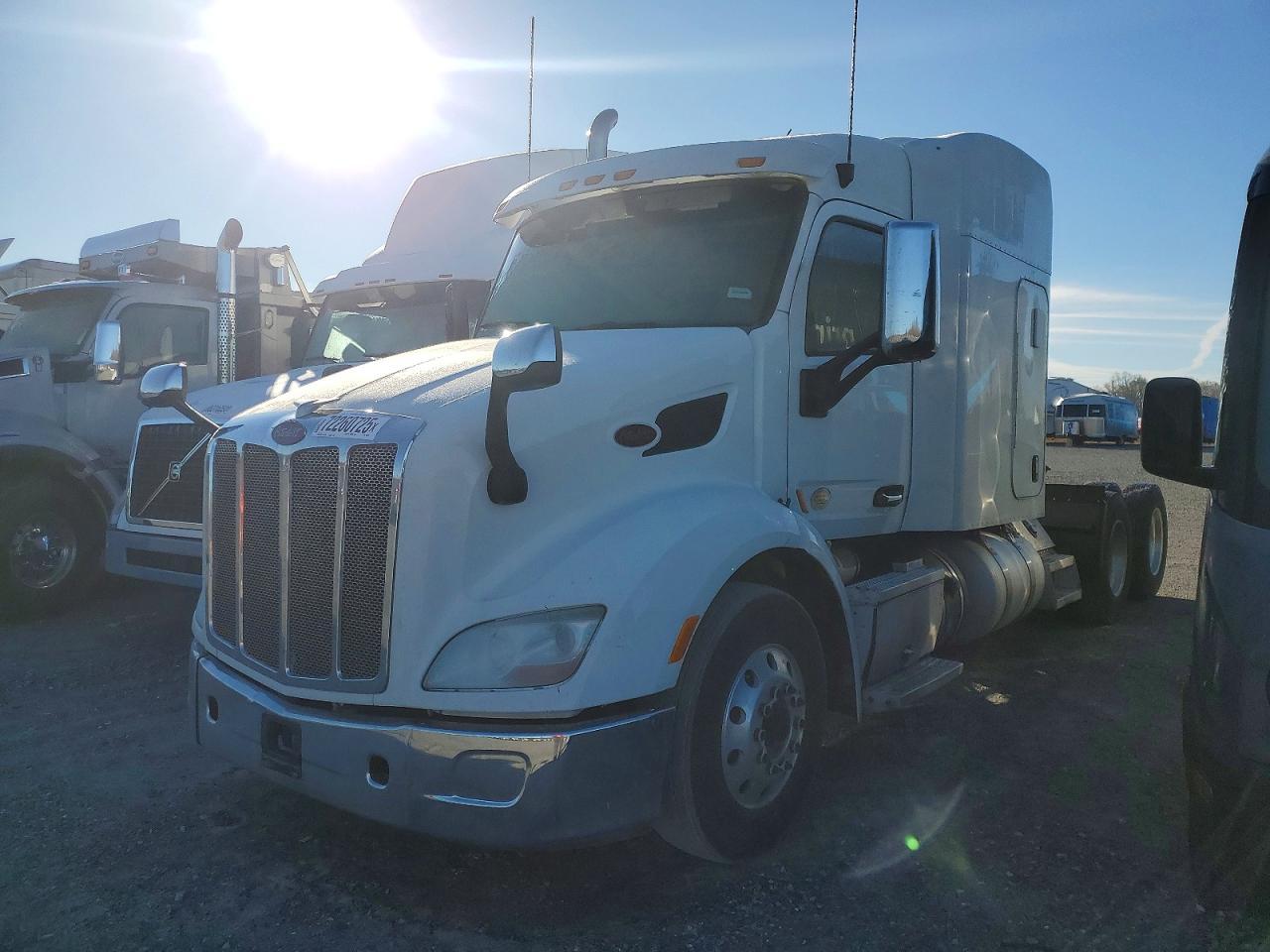 2017 Peterbilt Tractor 2017 Peterbilt 579 Semi Truck