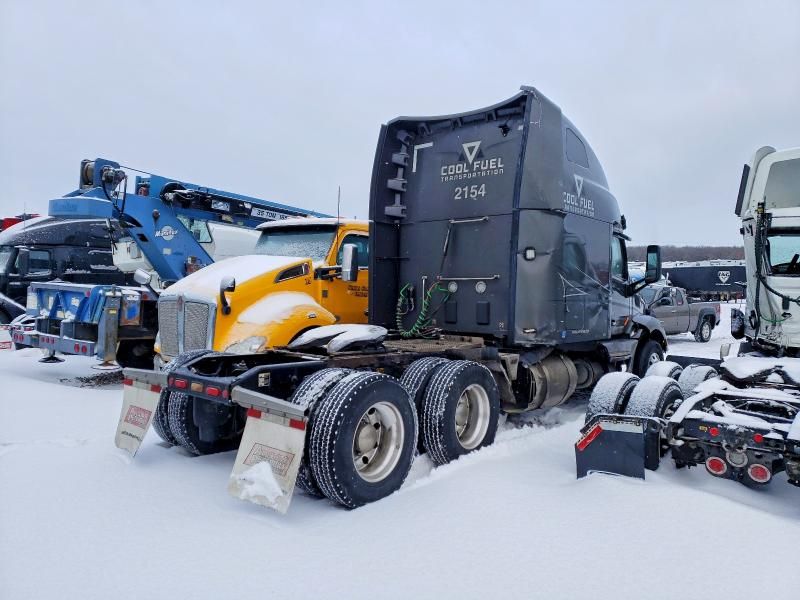 2022 Peterbilt 579 Semi Truck