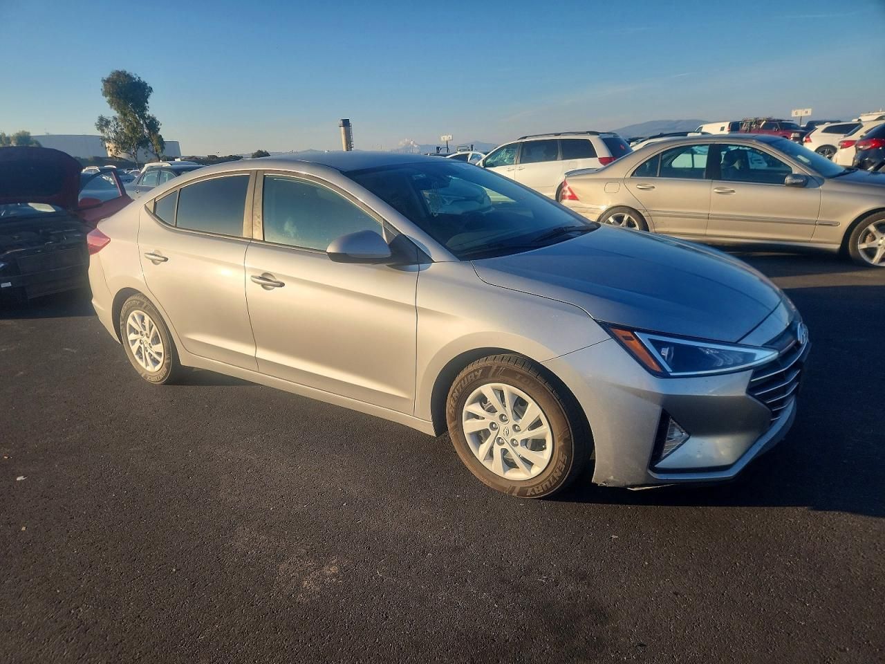 2020 Hyundai Elantra se