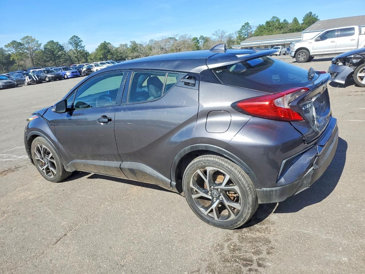 2020 Toyota C-hr xle