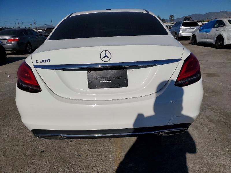 2021 Mercedes-Benz C300