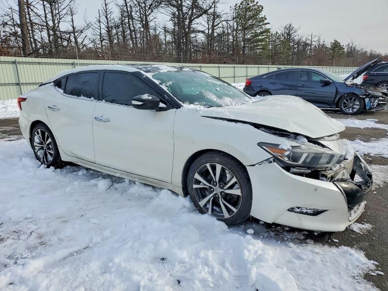 2016 Nissan Maxima