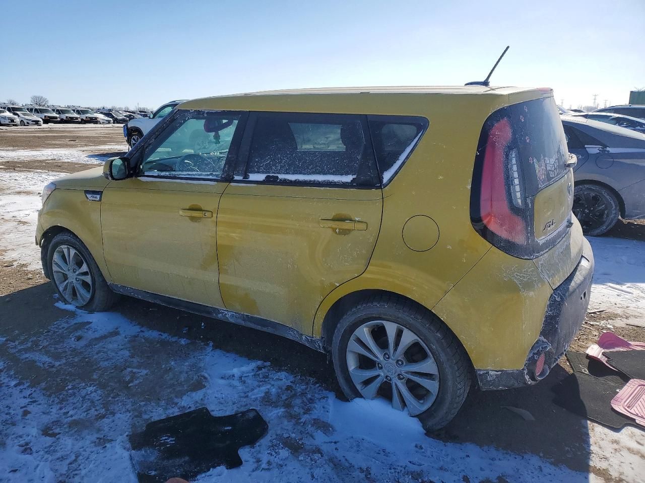 2016 KIA Soul +