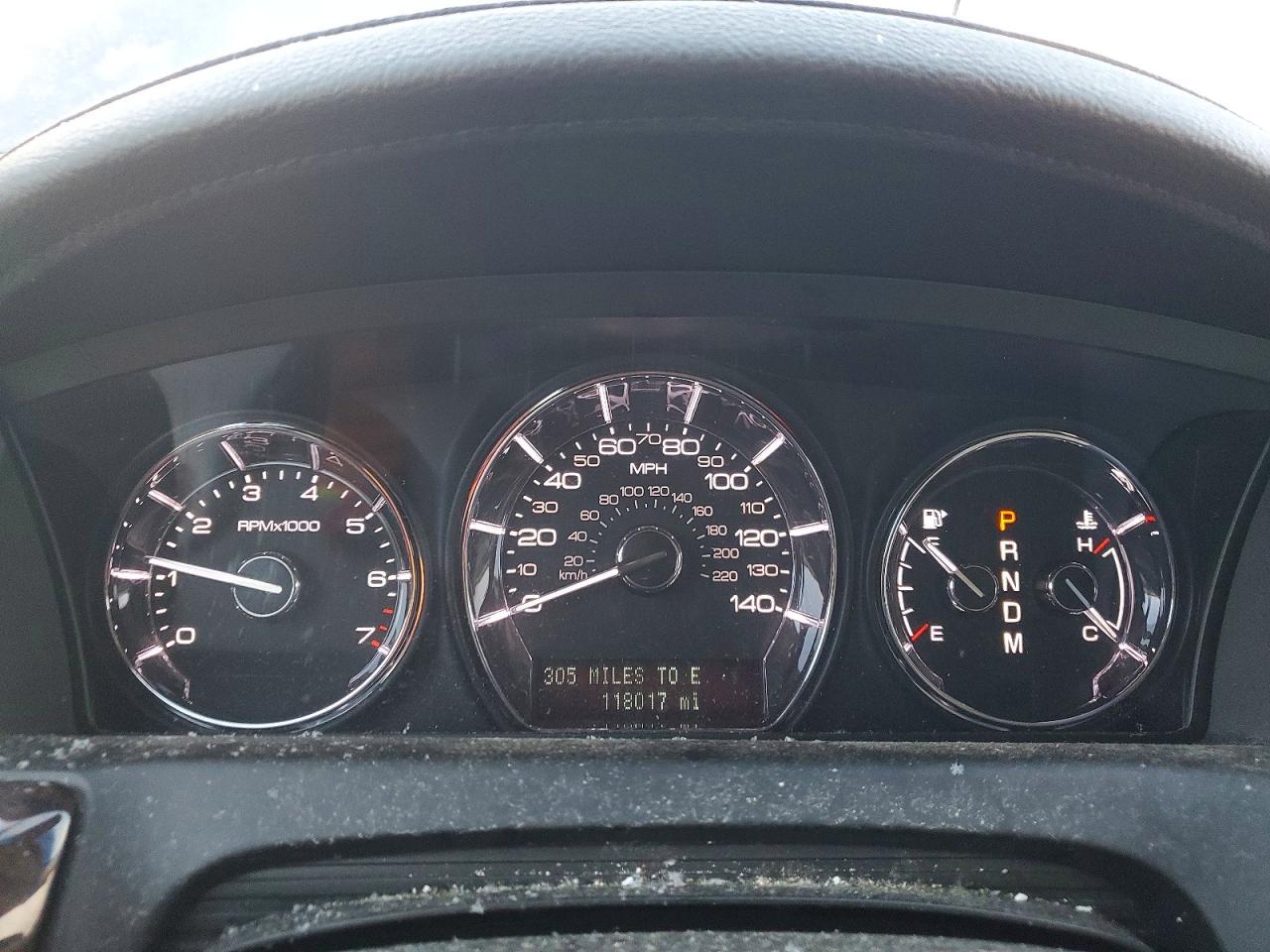 2011 Lincoln MKS