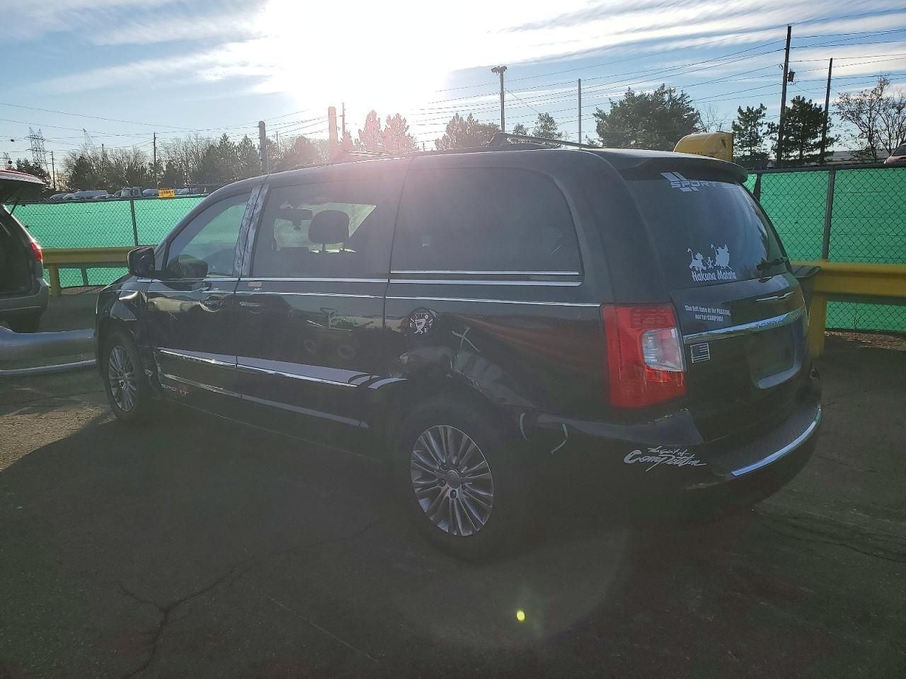 2014 Chrysler Town & Country Touring l