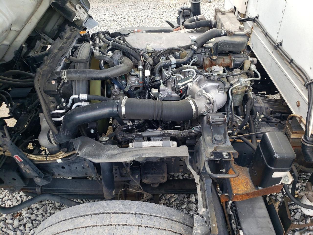 2016 Isuzu NQR Refrigerated BOX Truck