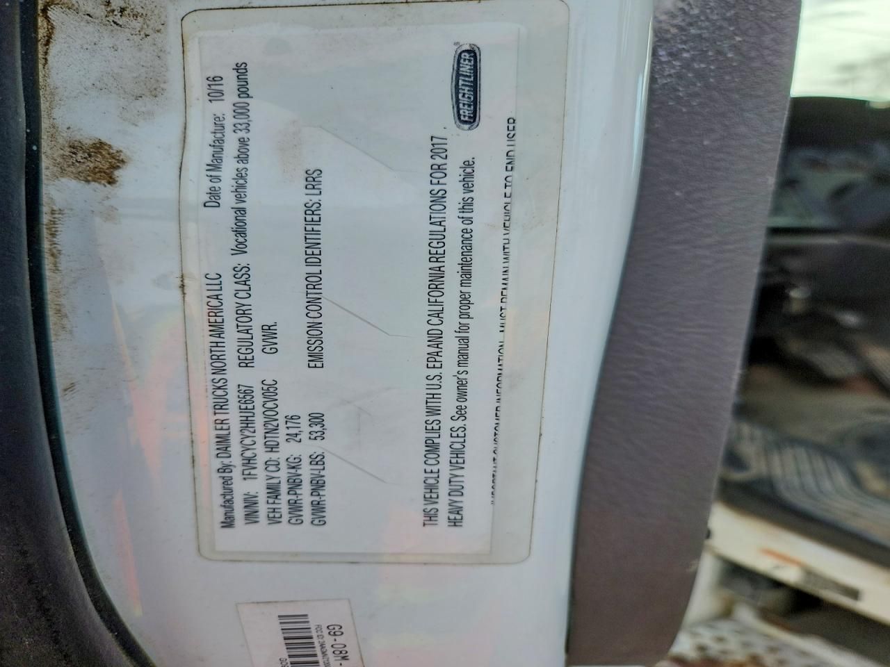 2017 Freightliner Business Class M2 Flatbed Truck