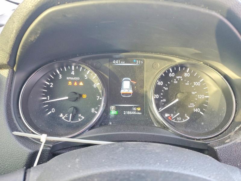 2017 Nissan Rogue sv