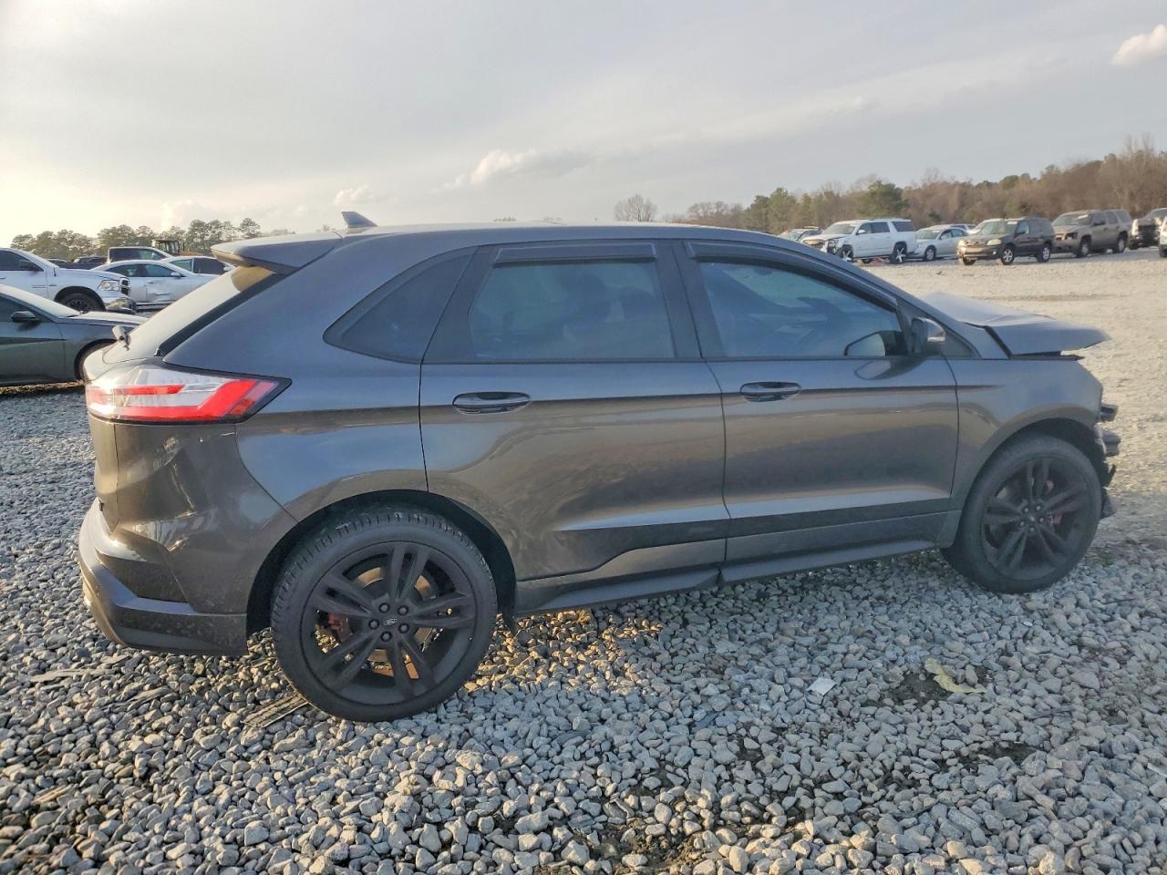 2019 Ford Edge st