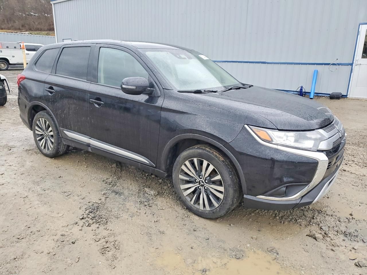 2020 Mitsubishi Outlander se