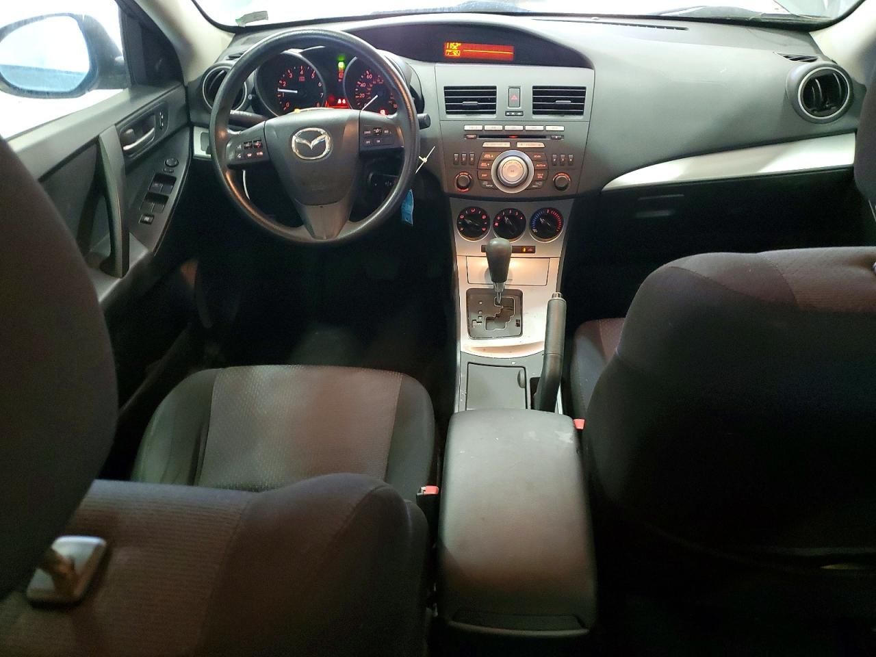 2010 Mazda 3 I