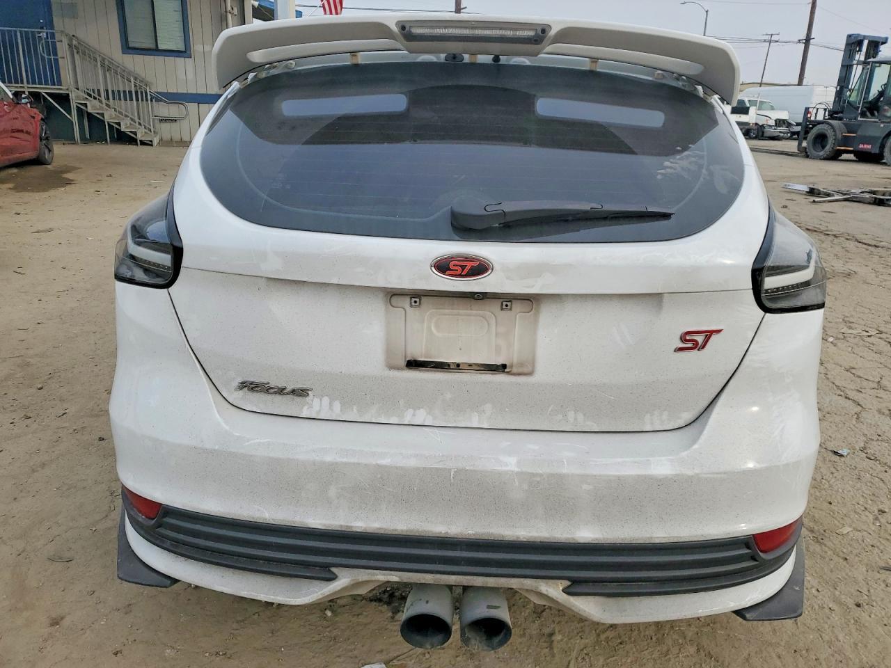 2016 Ford Focus st