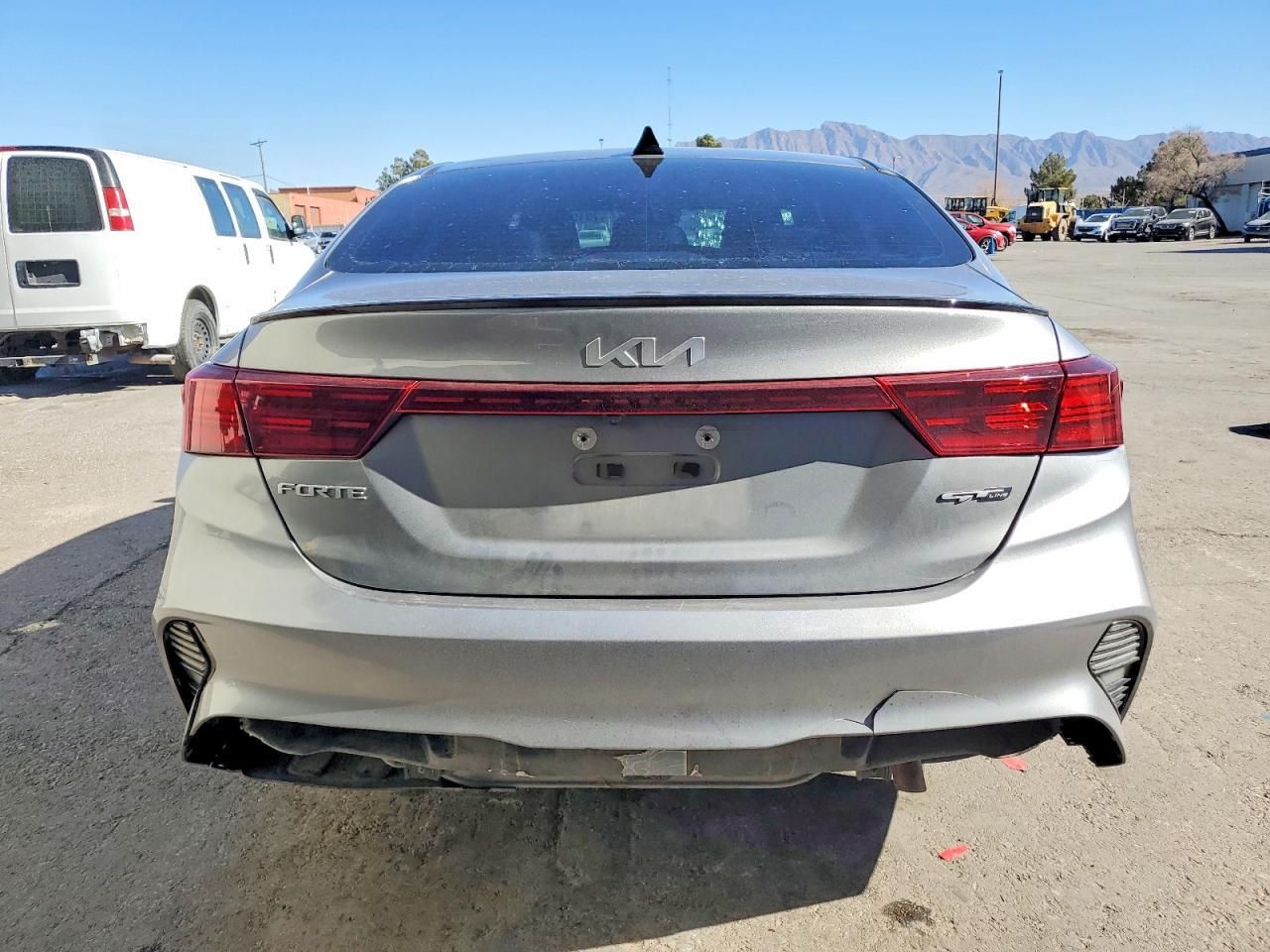 2023 KIA Forte gt Line