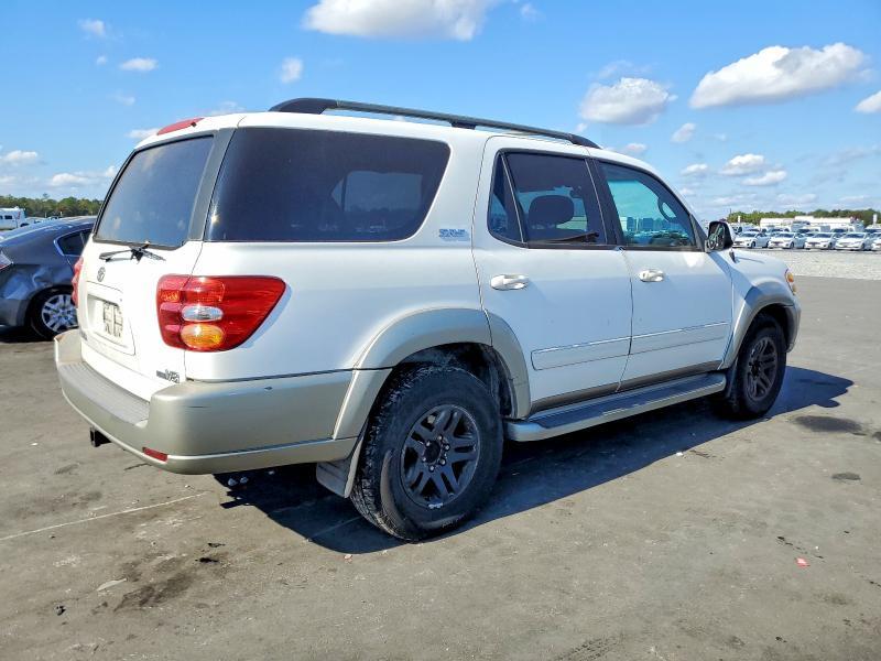 2003 Toyota Sequoia SR5