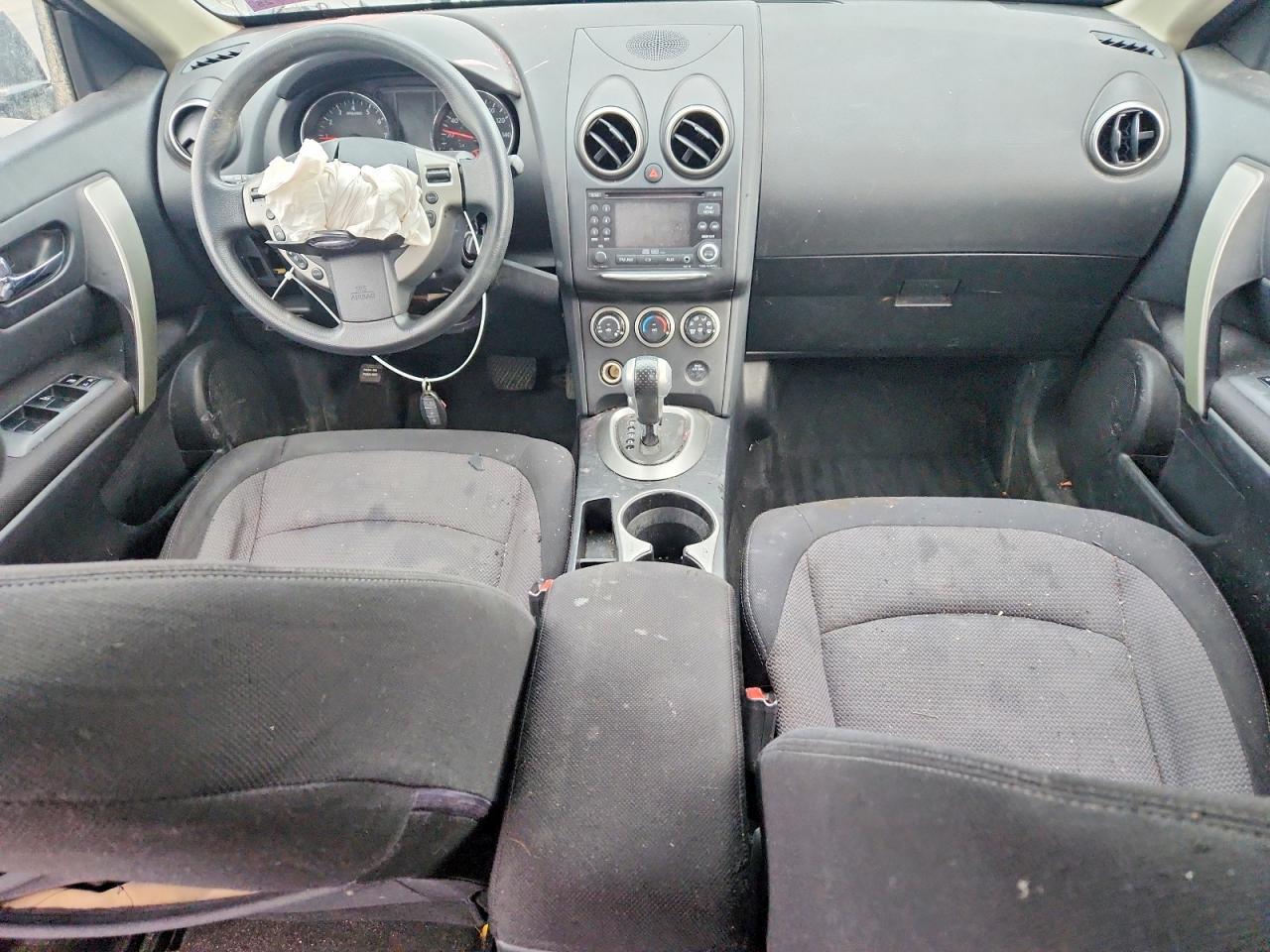 2011 Nissan Rogue s