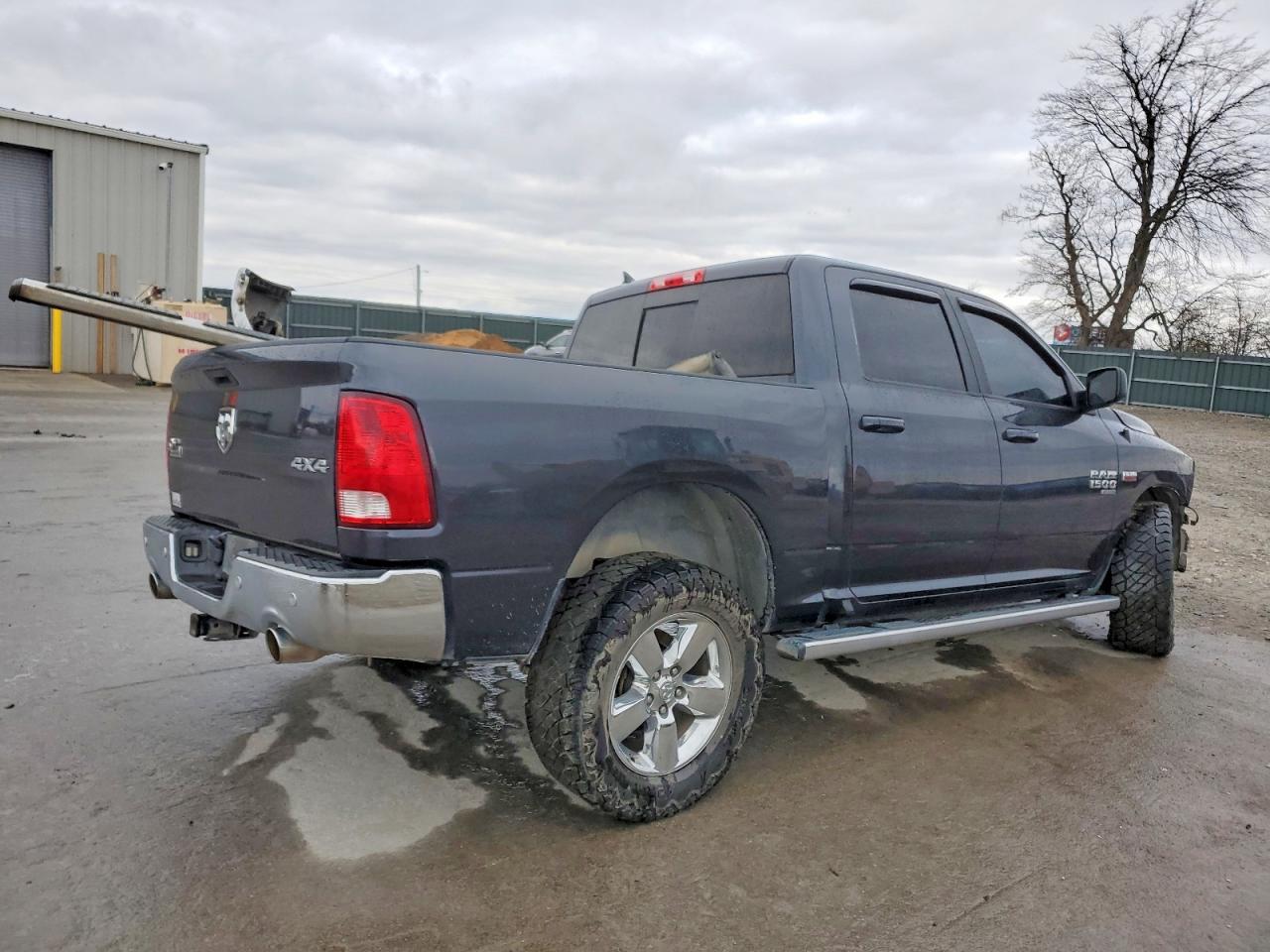 2019 Dodge Ram 1500 Classic slt