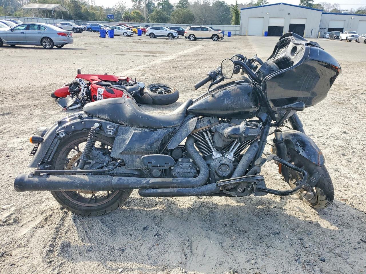 2022 Harley-Davidson Fltrxst