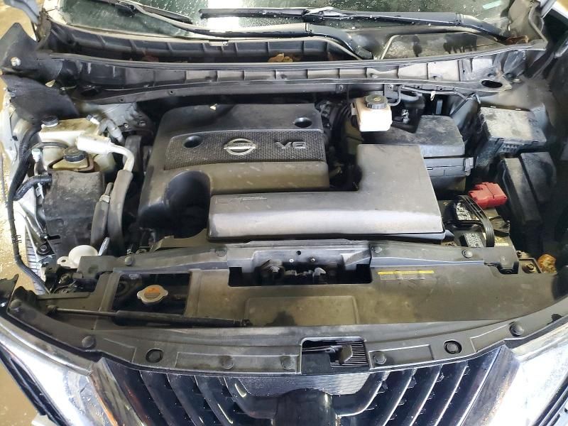 2016 Nissan Murano s