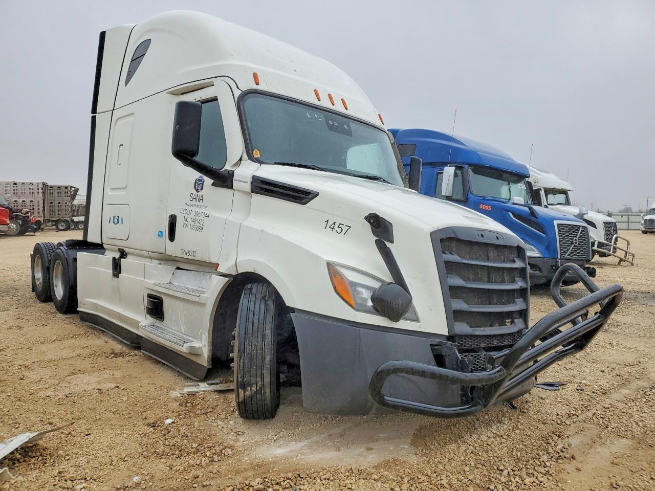 2021 Freigliner 2021 Freightliner Cascadia 126 Semi Truck