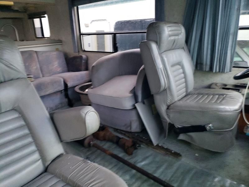 1993 Spartan Motors 1994 Spartan Scenic Cruiser