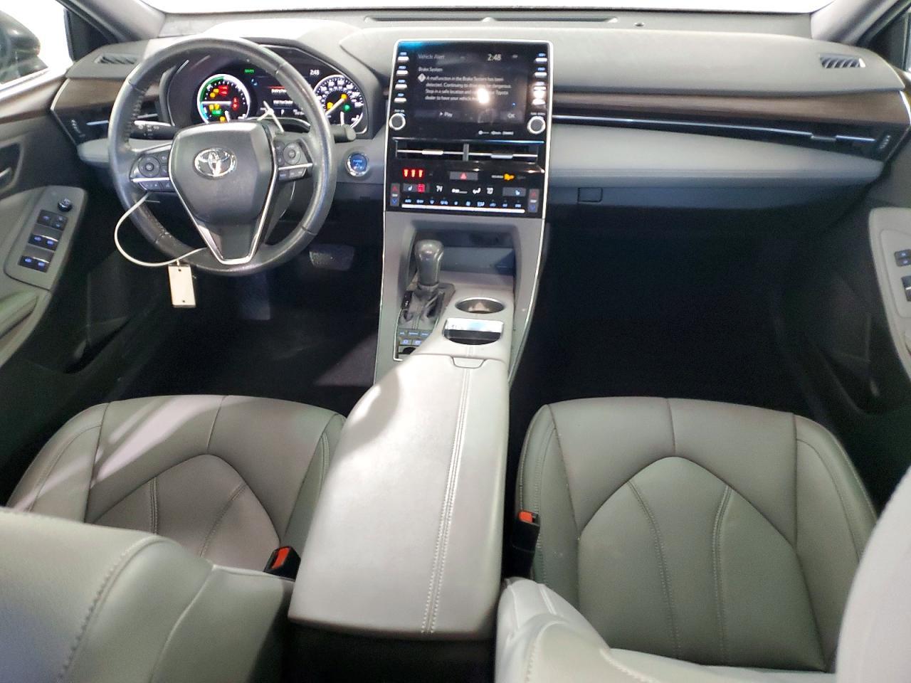 2020 Toyota Avalon xle
