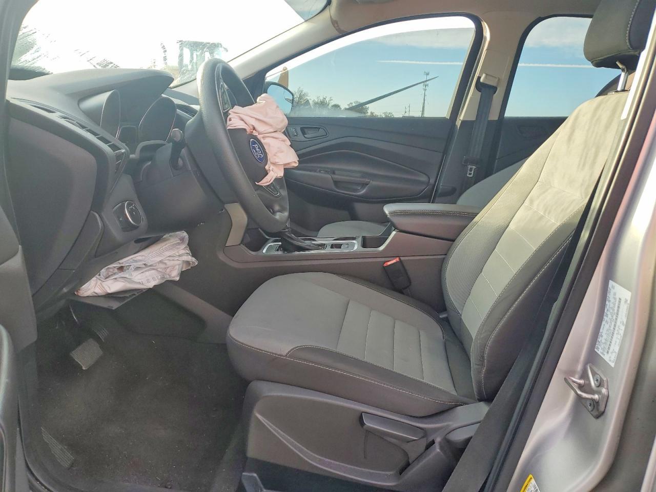 2017 Ford Escape s