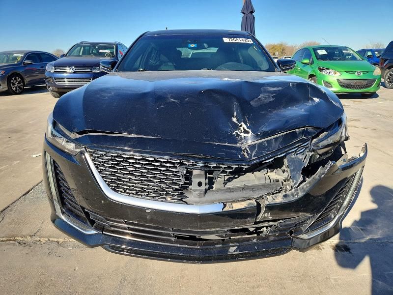 2022 Cadillac CT5 Luxury