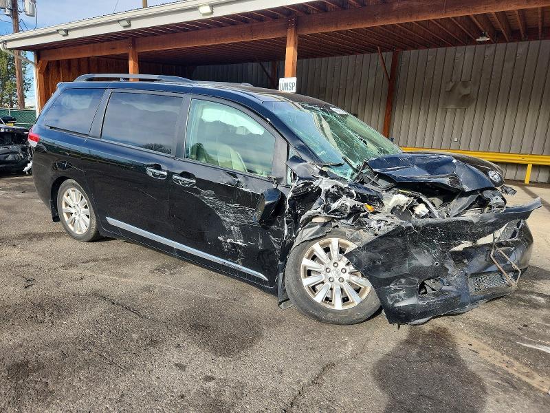 2011 Toyota Sienna xle