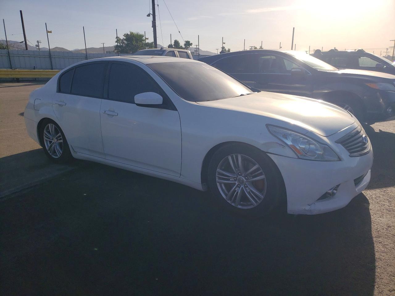2011 Infiniti G37 Base