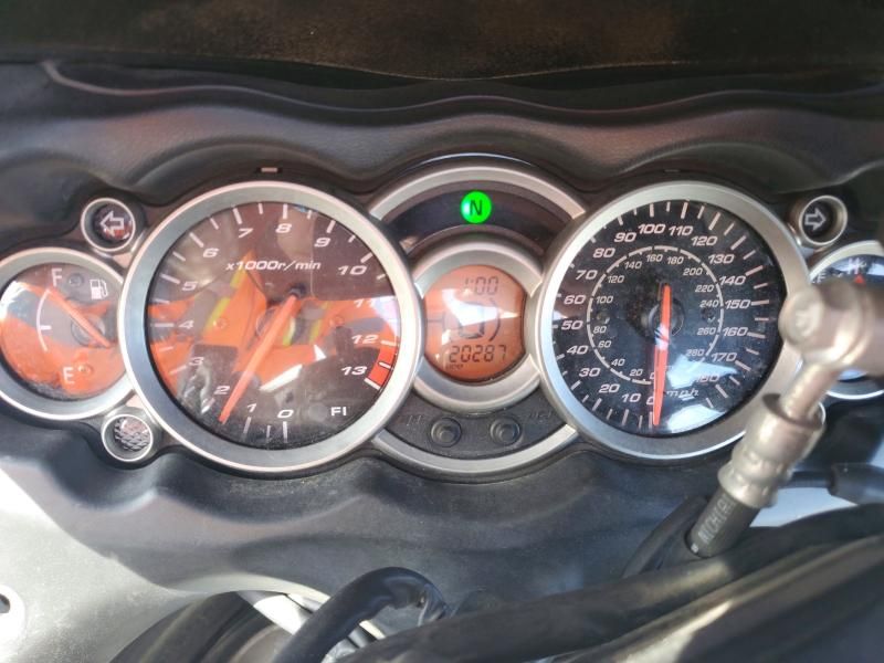 2011 Suzuki GSX1300 R