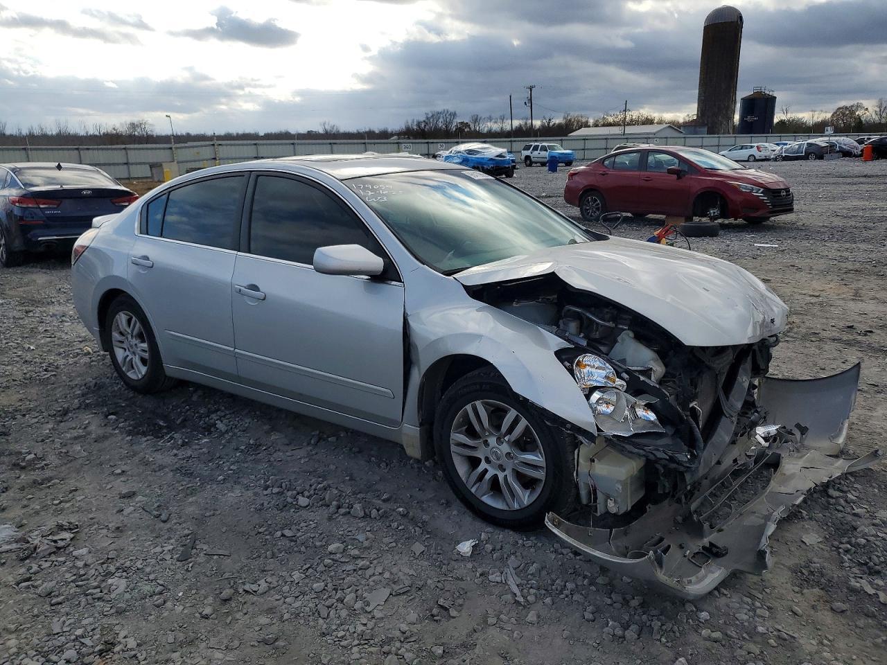 2012 Nissan Altima Base