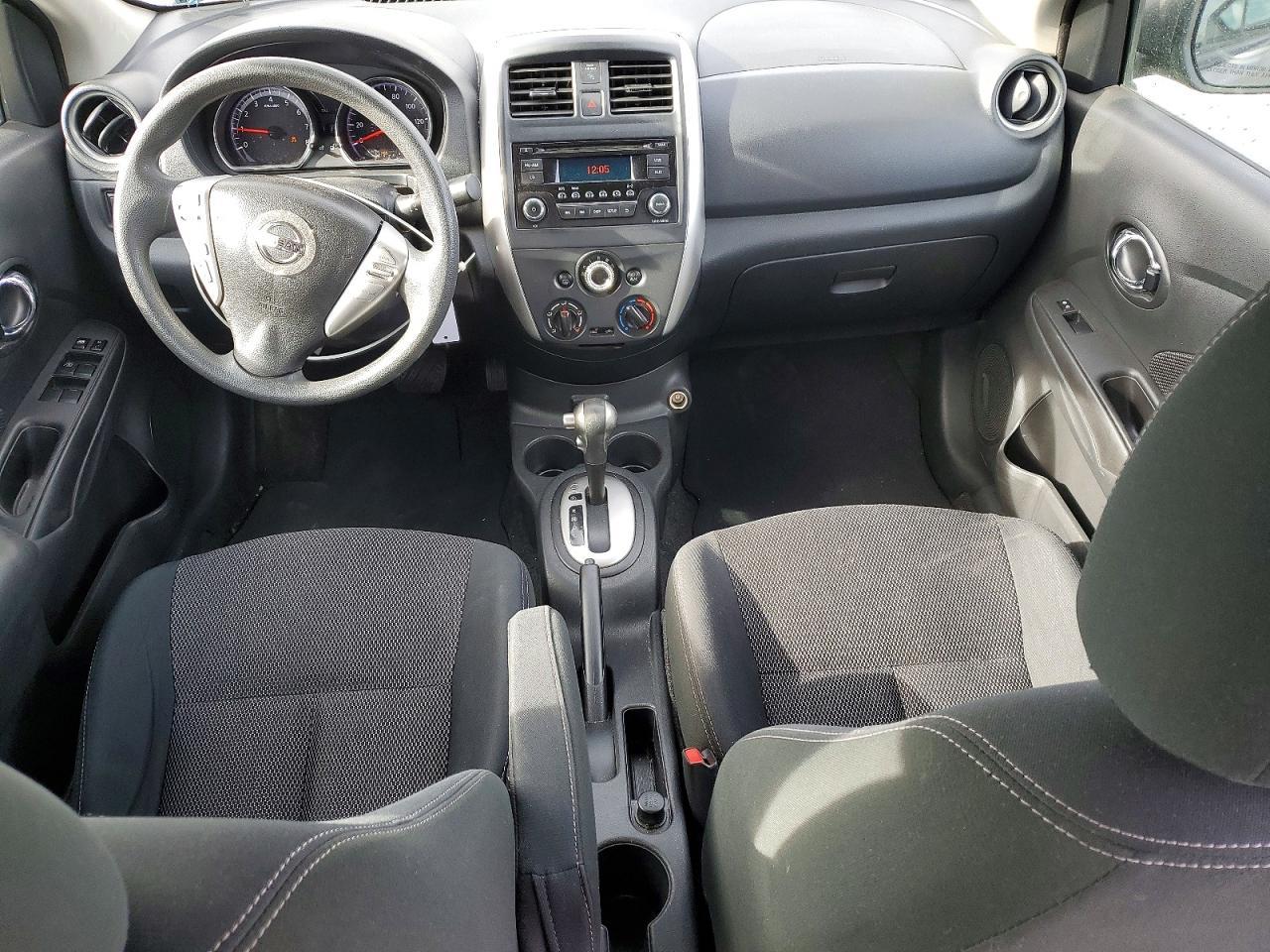 2017 Nissan Versa 1.6 sv
