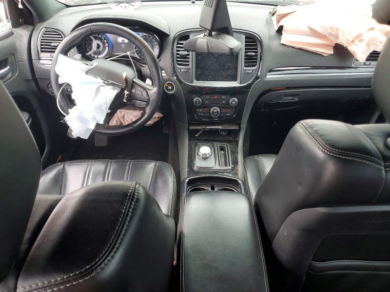 2019 Chrysler 300 s