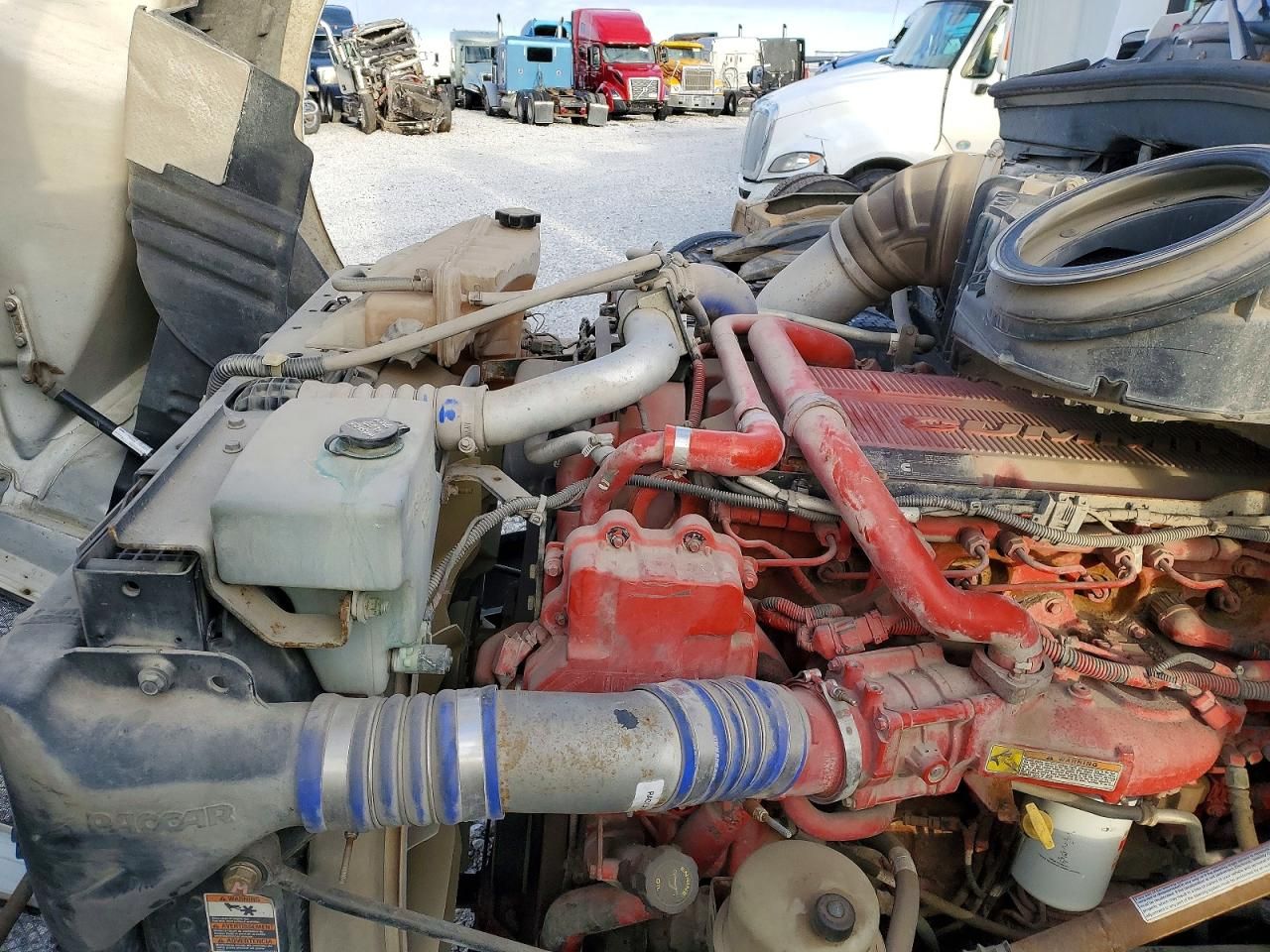 2016 Kenworth T680 Semi Truck