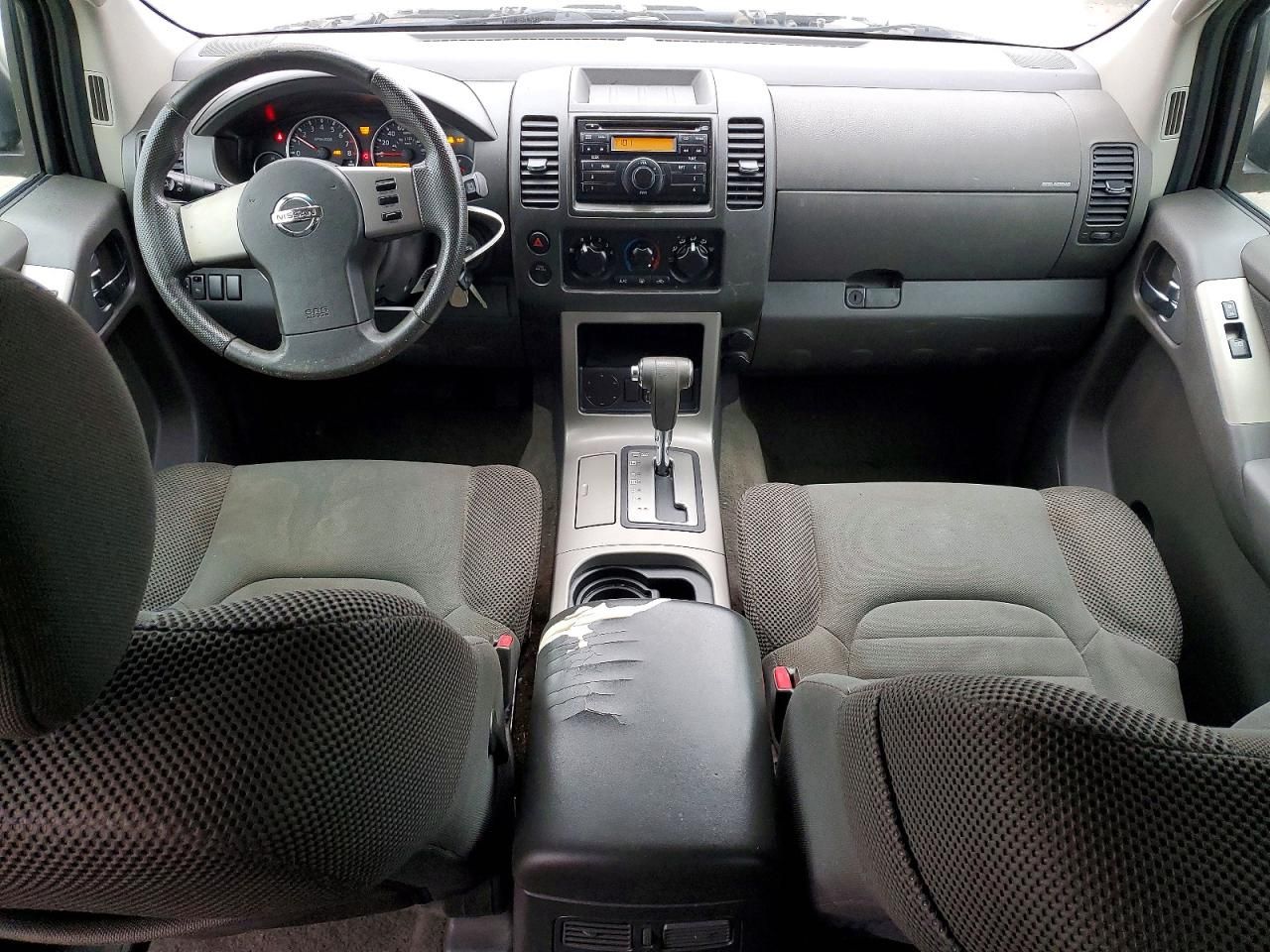 2008 Nissan Pathfinder s