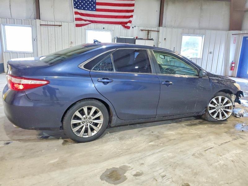 2016 Toyota Camry Hybrid