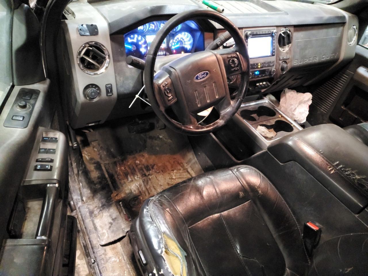 2011 Ford F350 Super Duty Flatbed Truck