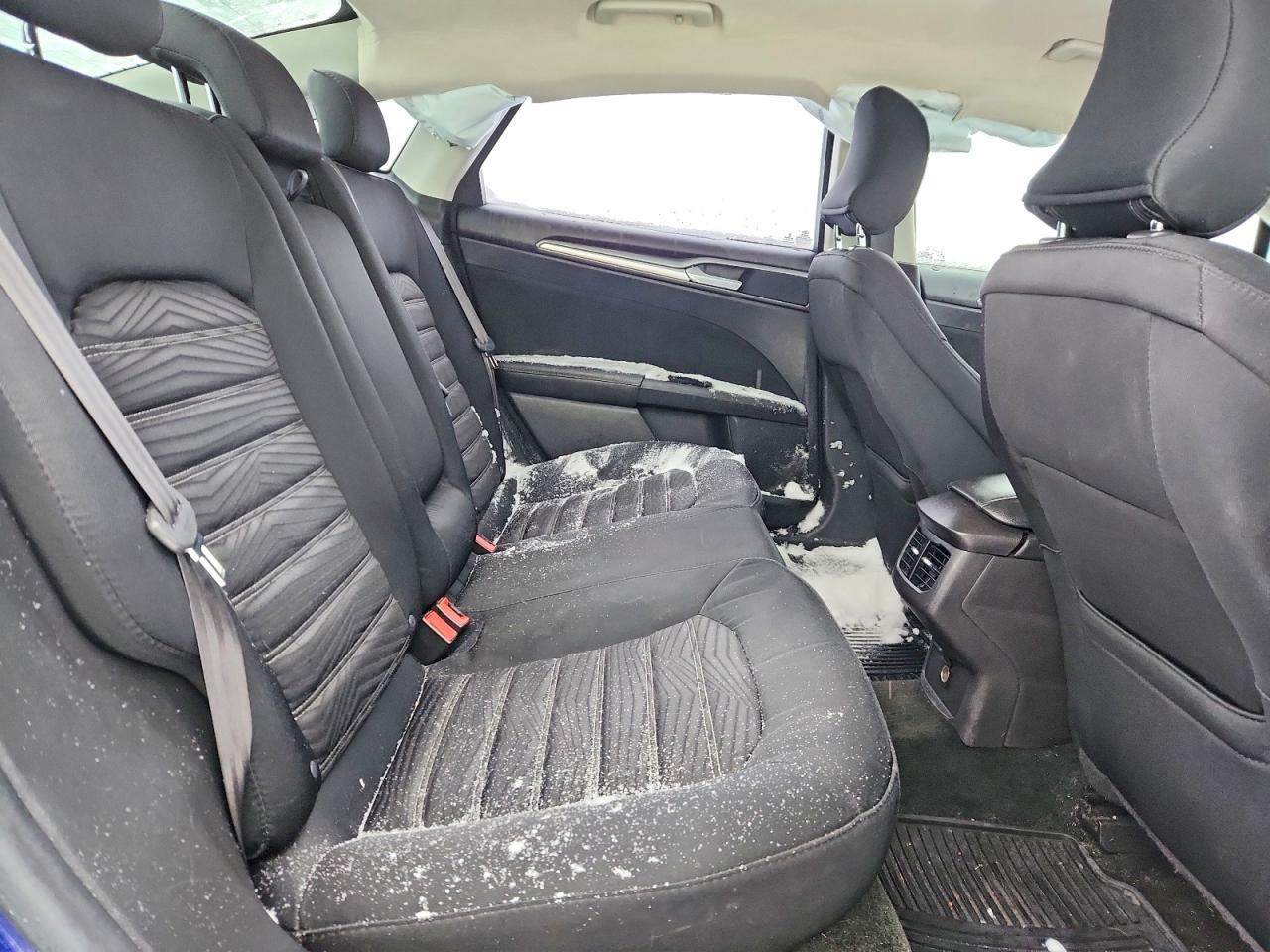 2016 Ford Fusion se
