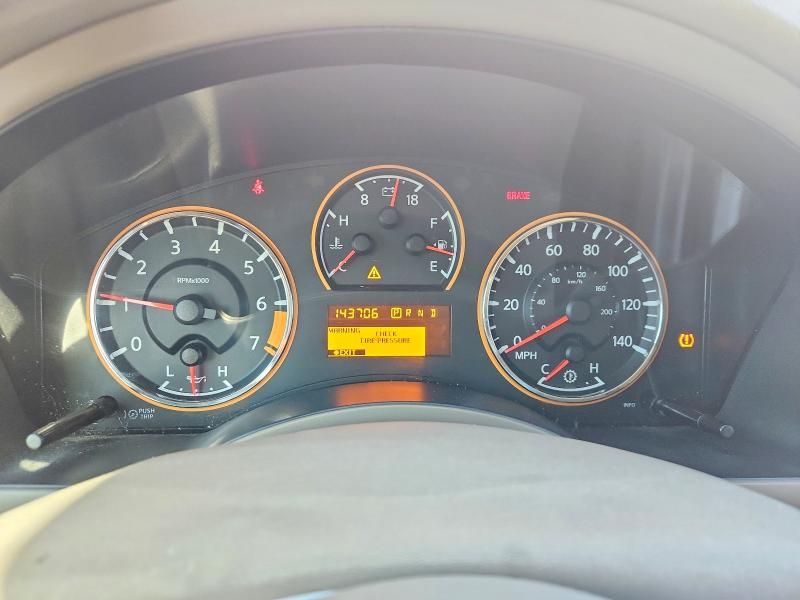 2011 Nissan Armada Platinum