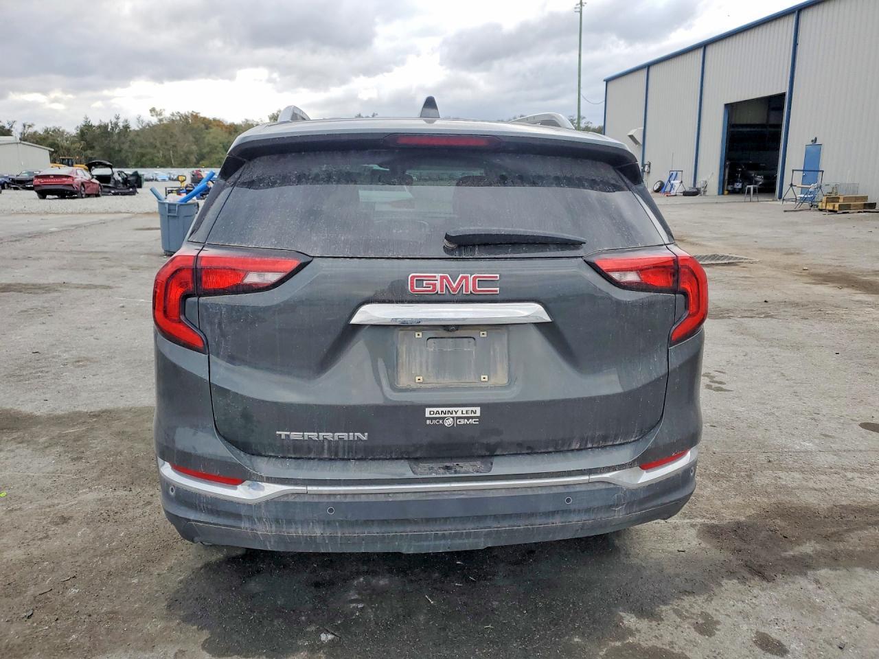 2021 GMC Terrain slt