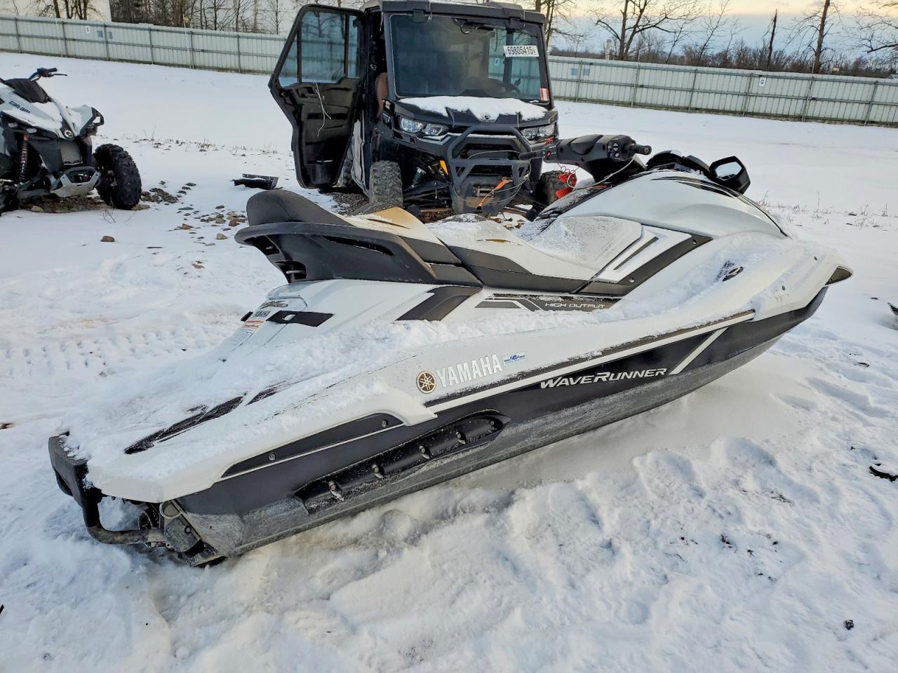 2019 Yamaha JETSKI1