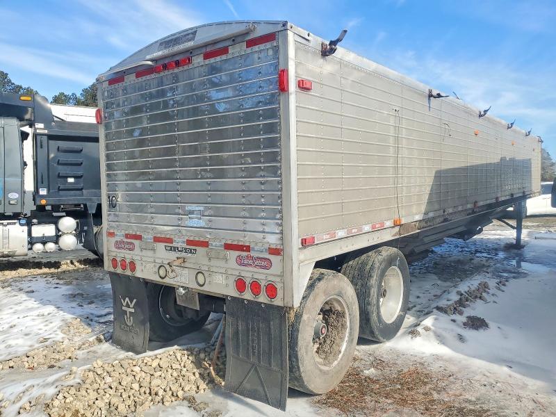 2011 Wilson Hogtrailer 2011 Wilson Grain Trailer