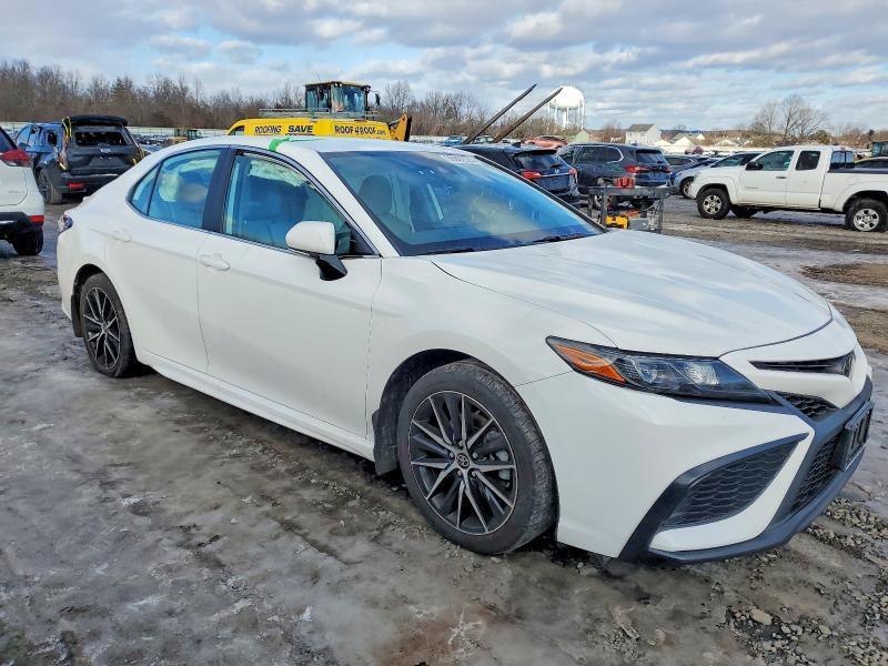 2024 Toyota Camry se Night Shade