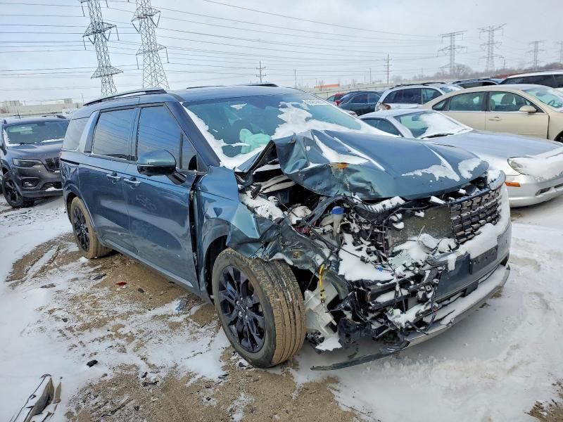 2023 KIA Carnival sx