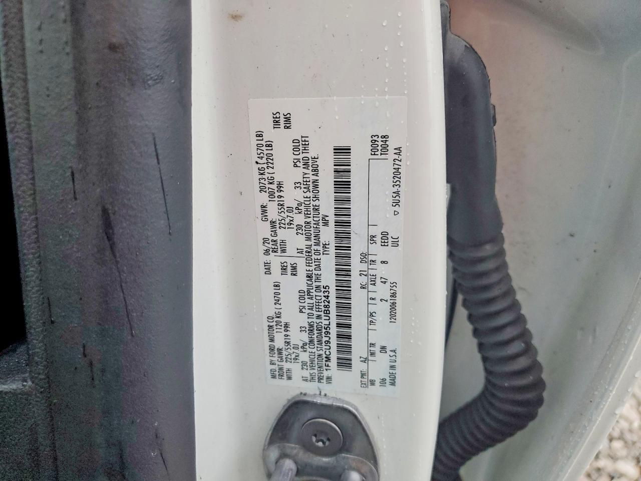 2020 Ford Escape Titanium