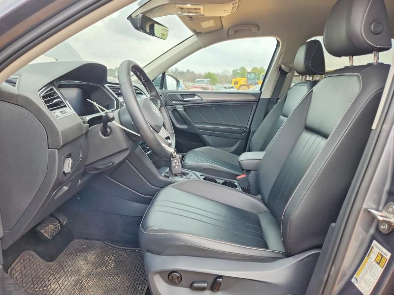 2022 Volkswagen Tiguan se