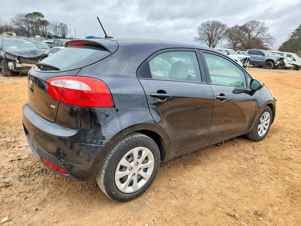 2013 KIA Rio lx