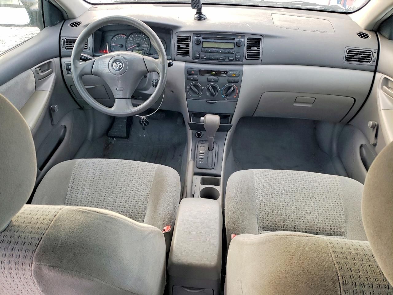 2005 Toyota Corolla ce
