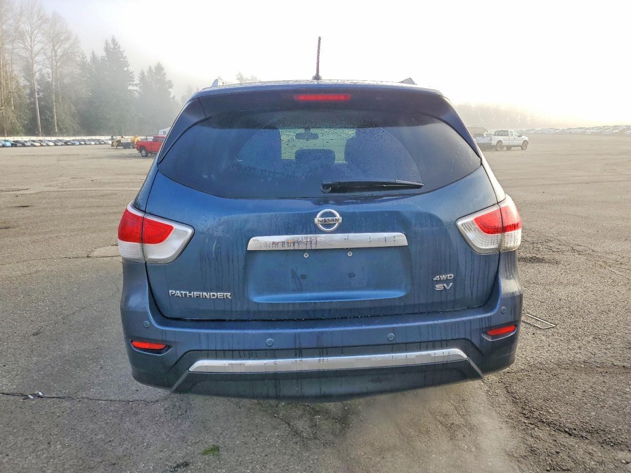 2013 Nissan Pathfinder s