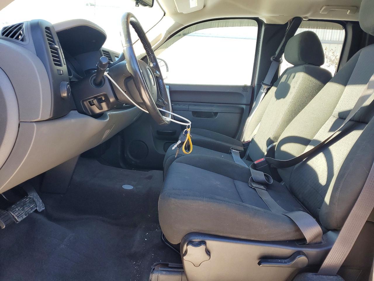 2013 Chevrolet Silverado K1500 LS